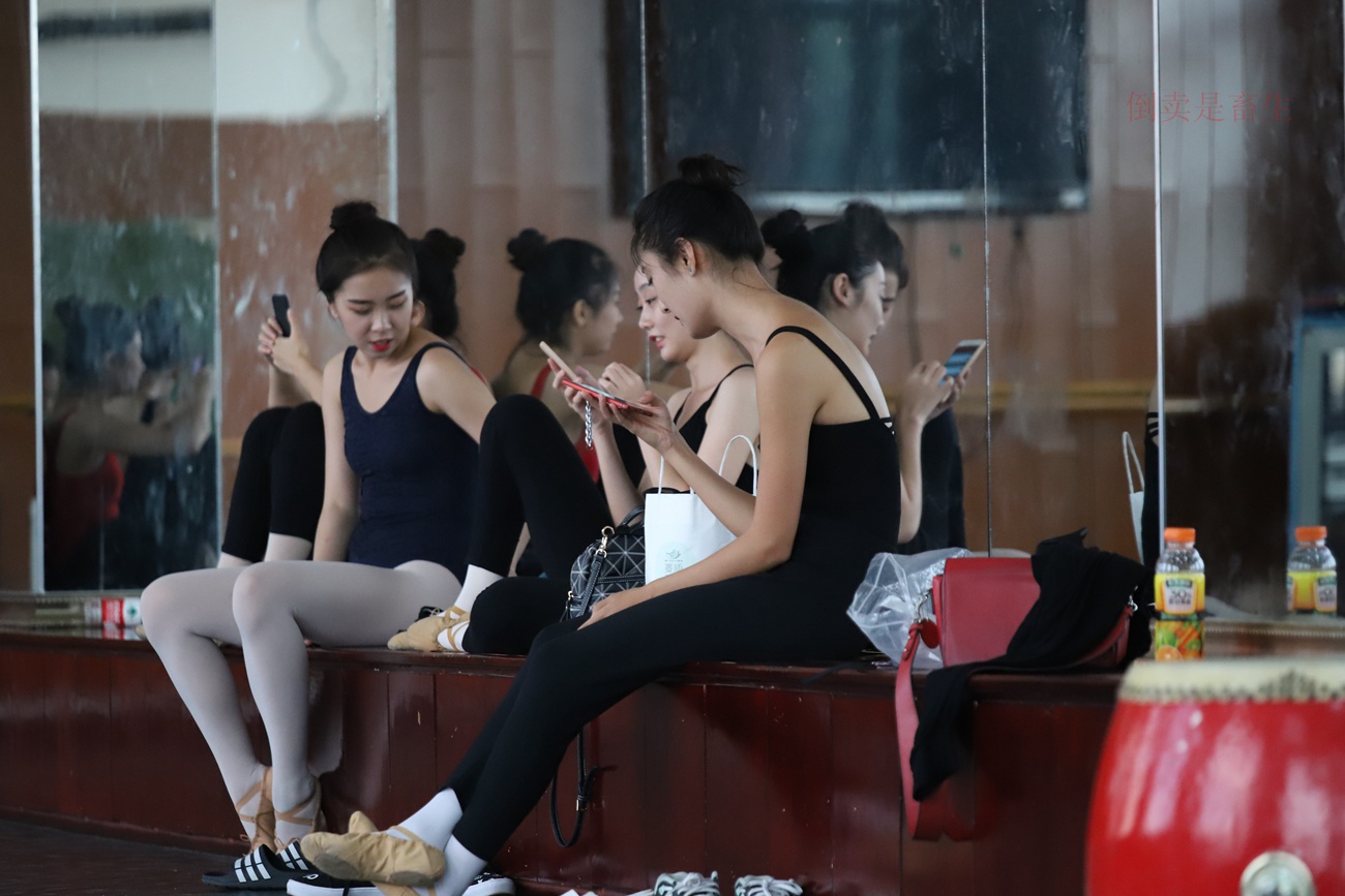 图片[99]-大西瓜爱牙膏-早期作品-W003 舞蹈芭裤 001 [160P] – 速更版-美库