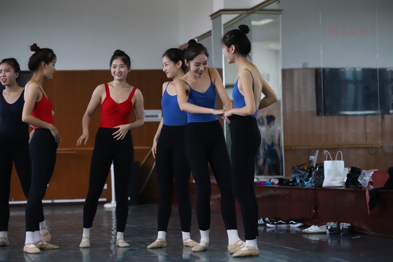 图片[112]-大西瓜爱牙膏-早期作品-W003 舞蹈芭裤 001 [160P] – 速更版-美库