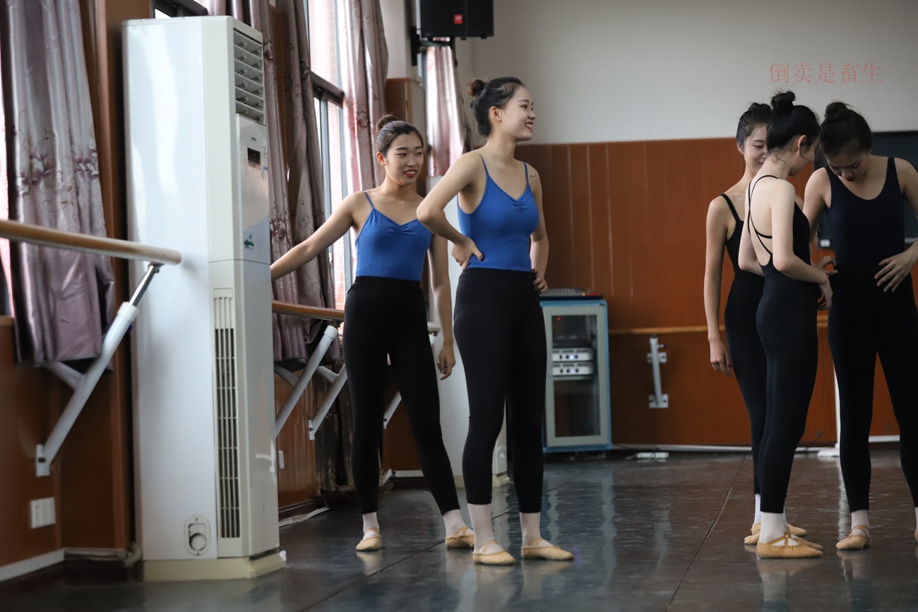 图片[115]-大西瓜爱牙膏-早期作品-W003 舞蹈芭裤 001 [160P] – 速更版-美库