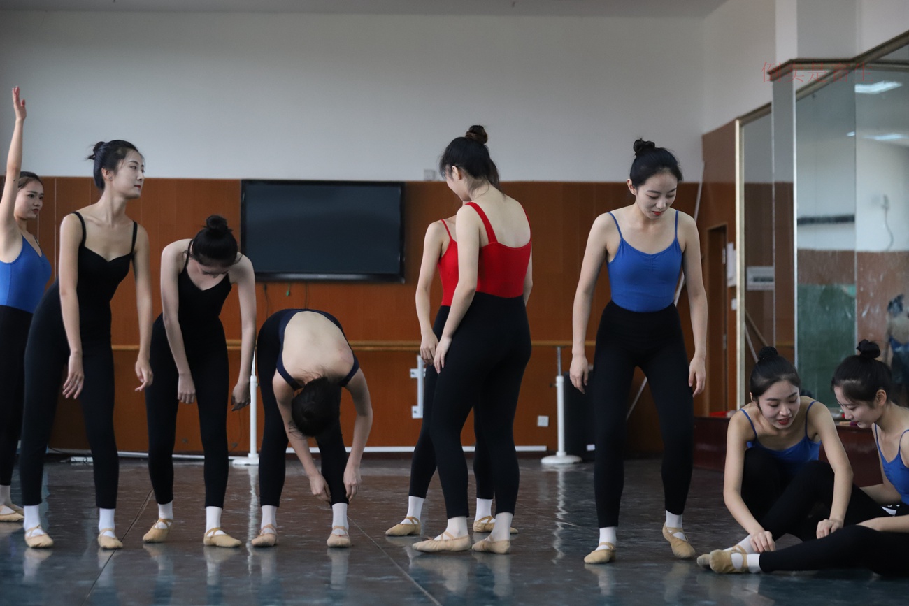 图片[128]-大西瓜爱牙膏-早期作品-W003 舞蹈芭裤 001 [160P] – 速更版-美库