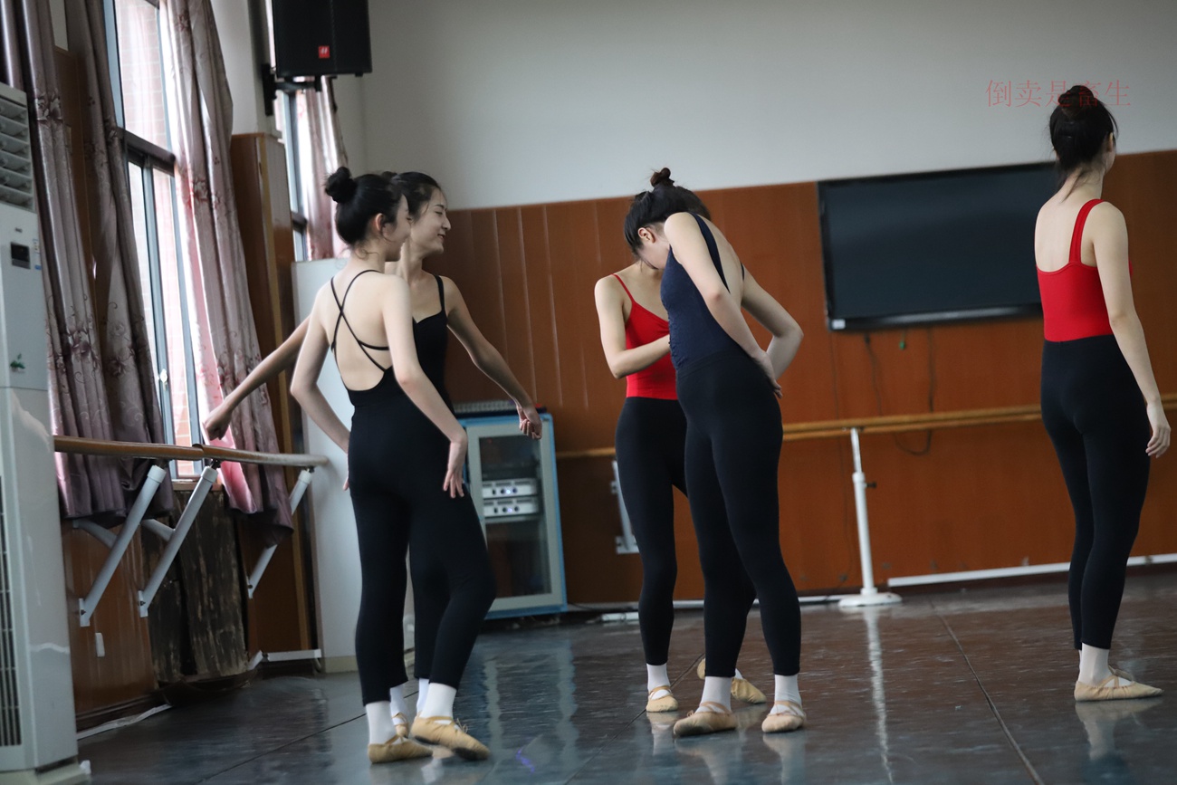 图片[145]-大西瓜爱牙膏-早期作品-W003 舞蹈芭裤 001 [160P] – 速更版-美库