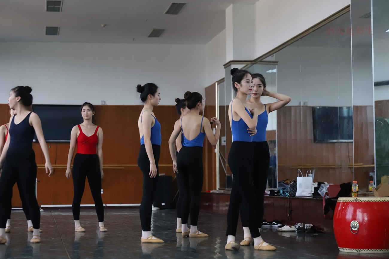 图片[148]-大西瓜爱牙膏-早期作品-W003 舞蹈芭裤 001 [160P] – 速更版-美库