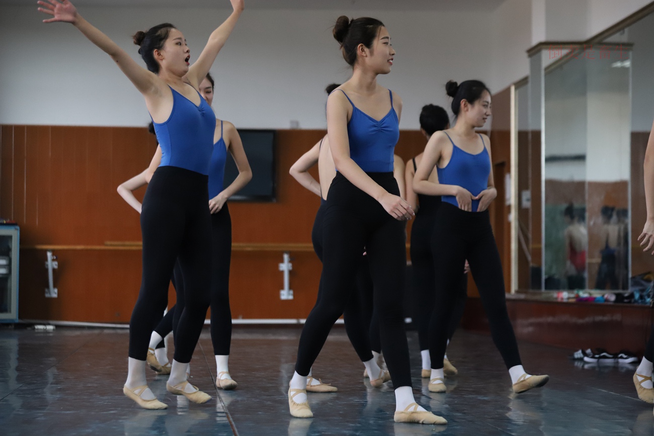 图片[40]-大西瓜爱牙膏-早期作品-W003 舞蹈芭裤 003 [153P] – 速更版-美库