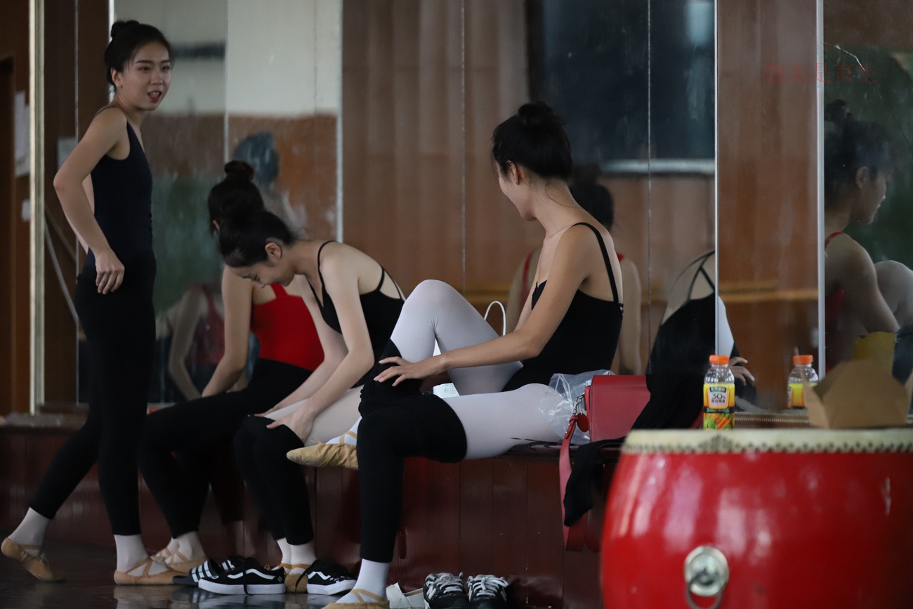 图片[46]-大西瓜爱牙膏-早期作品-W003 舞蹈芭裤 003 [153P] – 速更版-美库