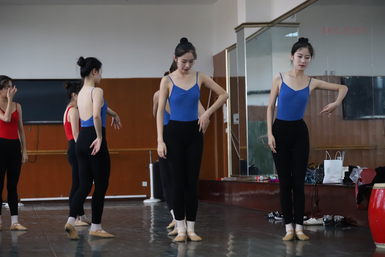 图片[152]-大西瓜爱牙膏-早期作品-W003 舞蹈芭裤 002 [154P] – 速更版-美库