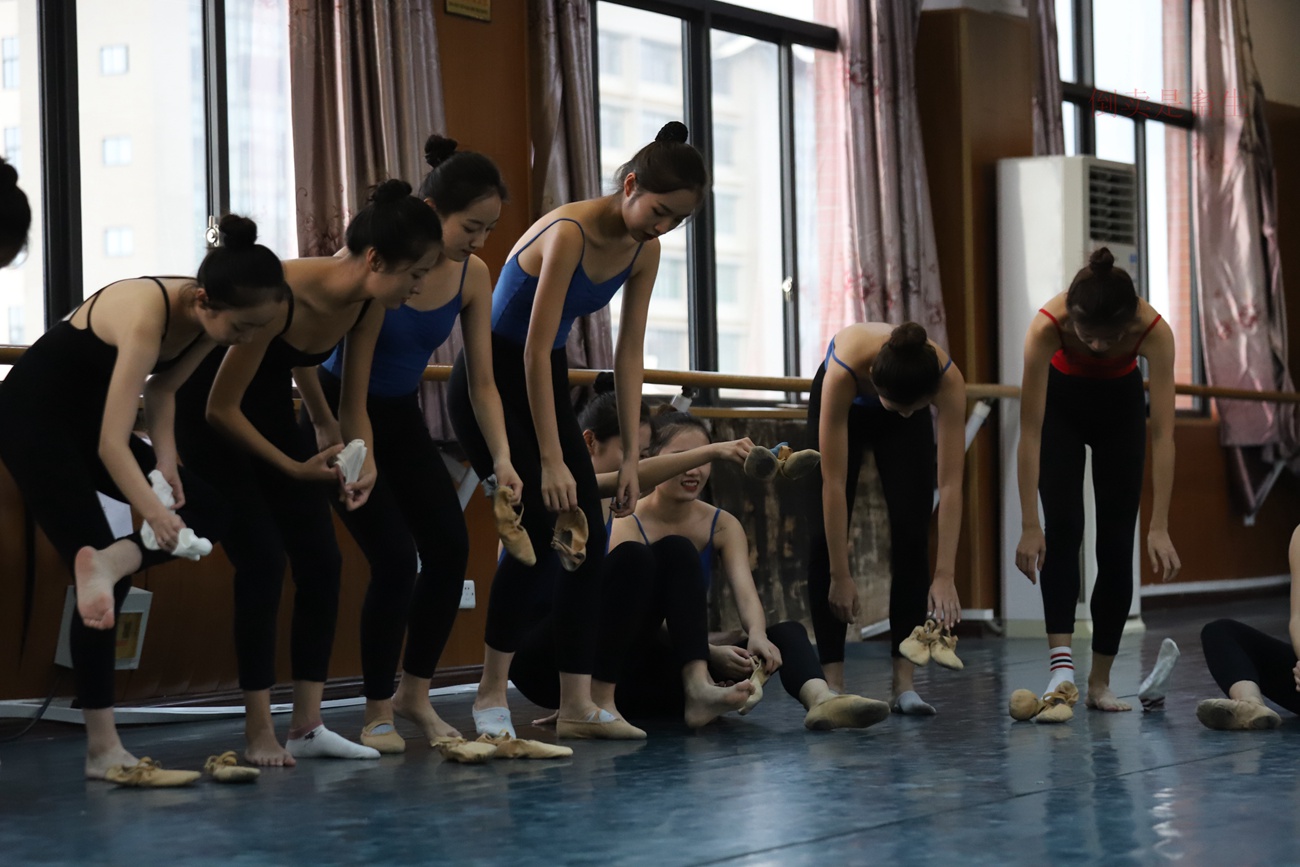 图片[110]-大西瓜爱牙膏-早期作品-W003 舞蹈芭裤 004 [163P] – 速更版-美库