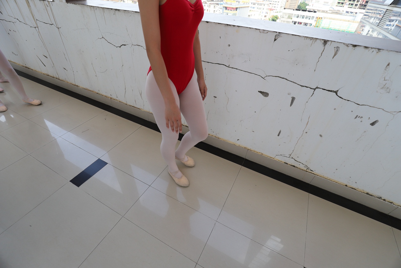 图片[22]-大西瓜爱牙膏-早期作品-W004 多色舞蹈服 002[94P] – 速更版-美库