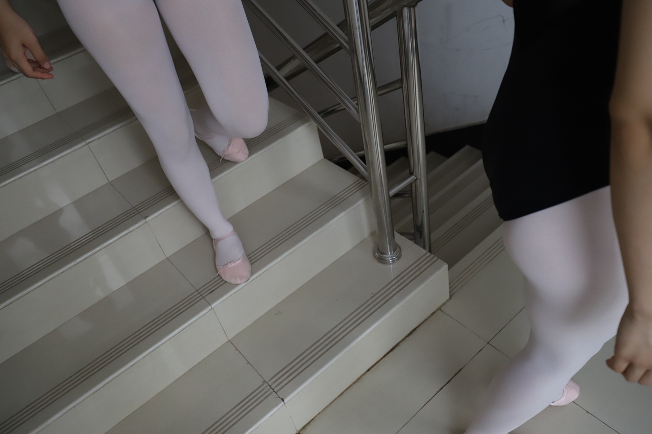 图片[24]-大西瓜爱牙膏-早期作品-W004 多色舞蹈服 003[159P] – 速更版-美库