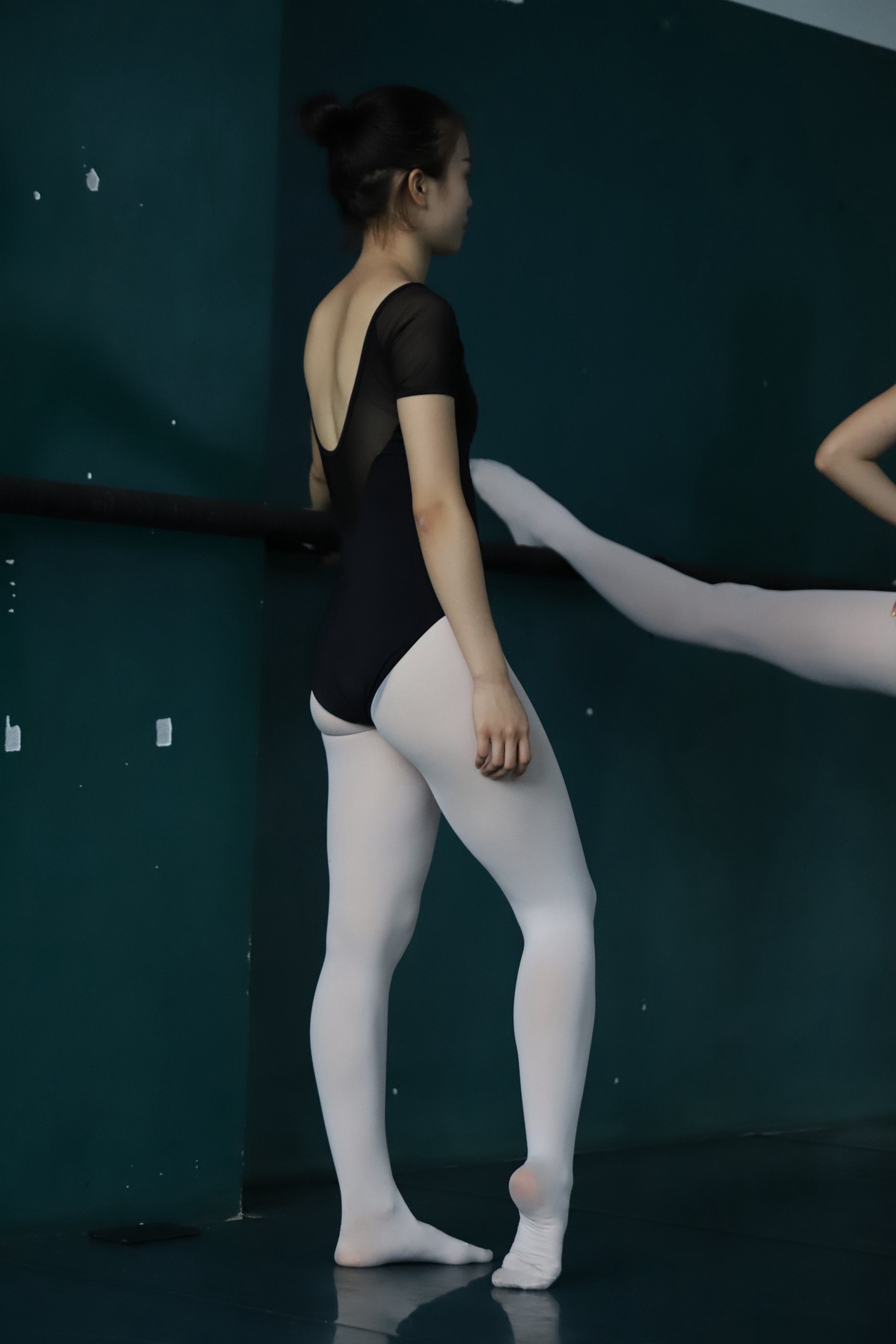 图片[28]-大西瓜爱牙膏-早期作品-W004 多色舞蹈服 004[159P] – 速更版-美库