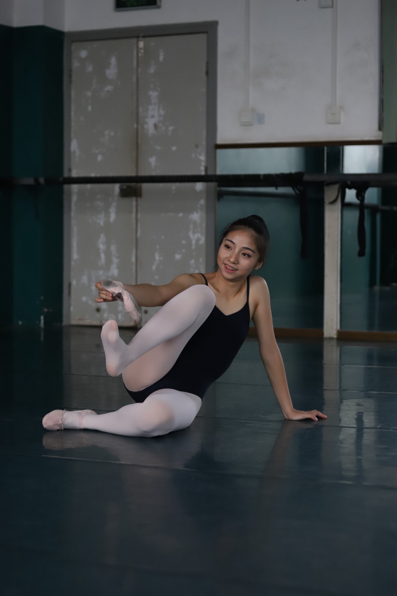 图片[54]-大西瓜爱牙膏-早期作品-W004 多色舞蹈服 003[159P] – 速更版-美库