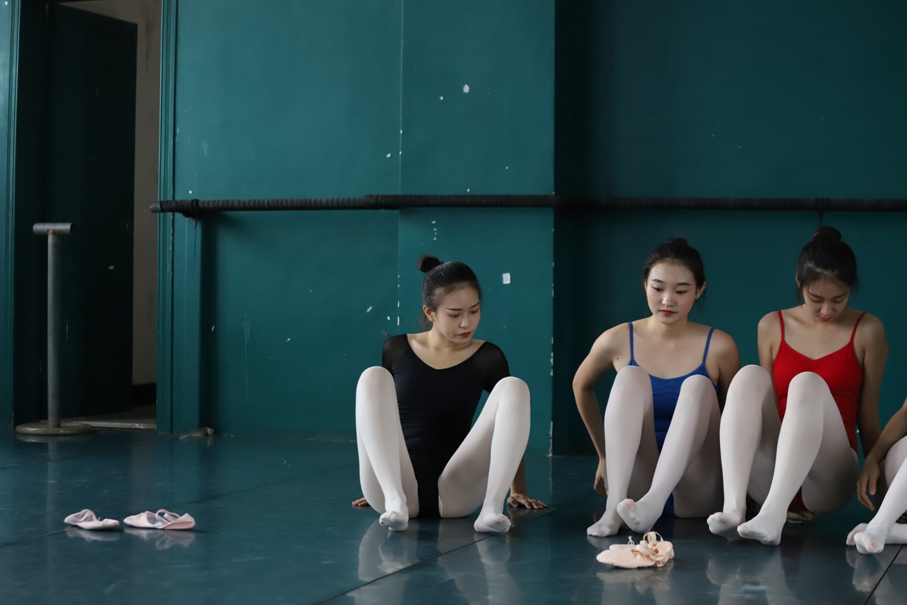 图片[124]-大西瓜爱牙膏-早期作品-W004 多色舞蹈服 004[159P] – 速更版-美库