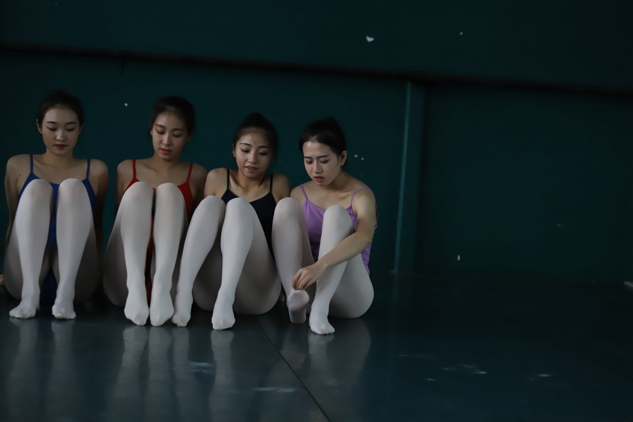 图片[134]-大西瓜爱牙膏-早期作品-W004 多色舞蹈服 004[159P] – 速更版-美库