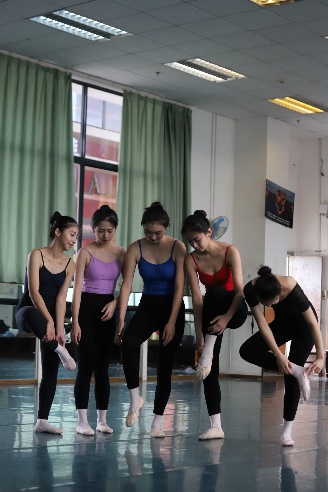 图片[16]-大西瓜爱牙膏-早期作品-W004 多色舞蹈服 006 [64P] – 速更版-美库