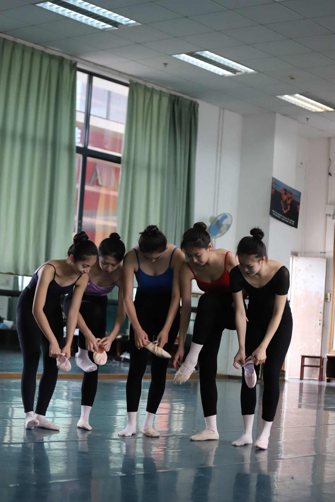 图片[21]-大西瓜爱牙膏-早期作品-W004 多色舞蹈服 006 [64P] – 速更版-美库