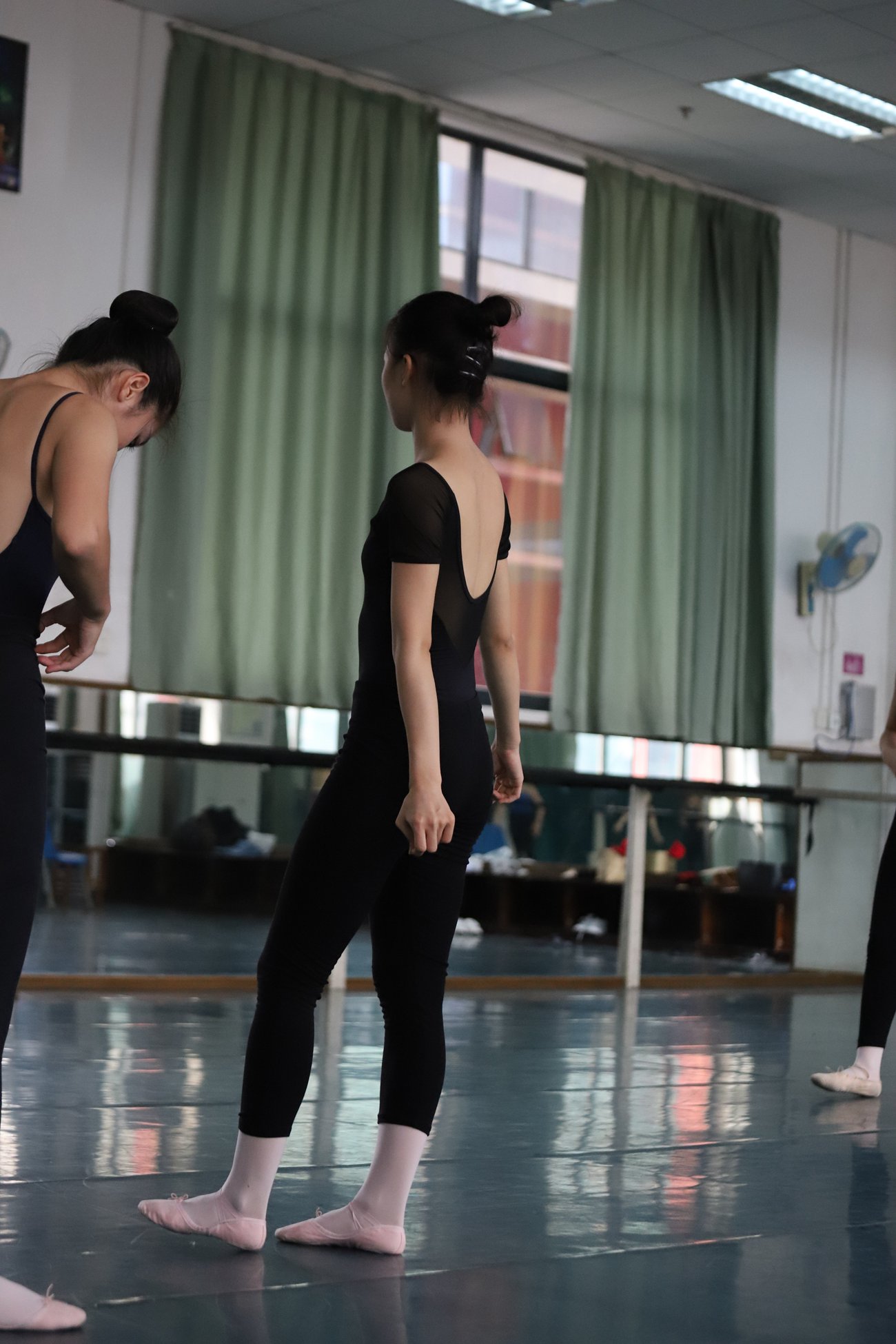 图片[52]-大西瓜爱牙膏-早期作品-W004 多色舞蹈服 005 [94P] – 速更版-美库