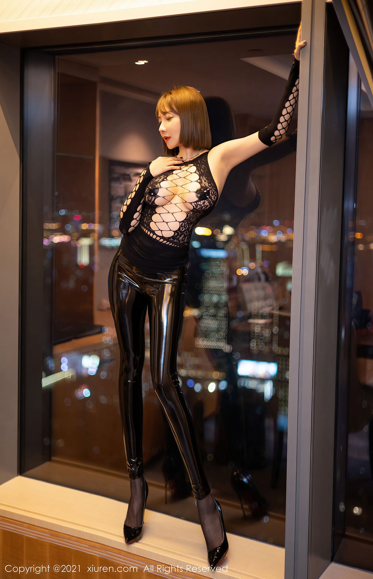 图片[13]-[Xiuren秀人网]2021.11.25 NO.4267 果儿Victoria[60+1P] – 速更版-美库