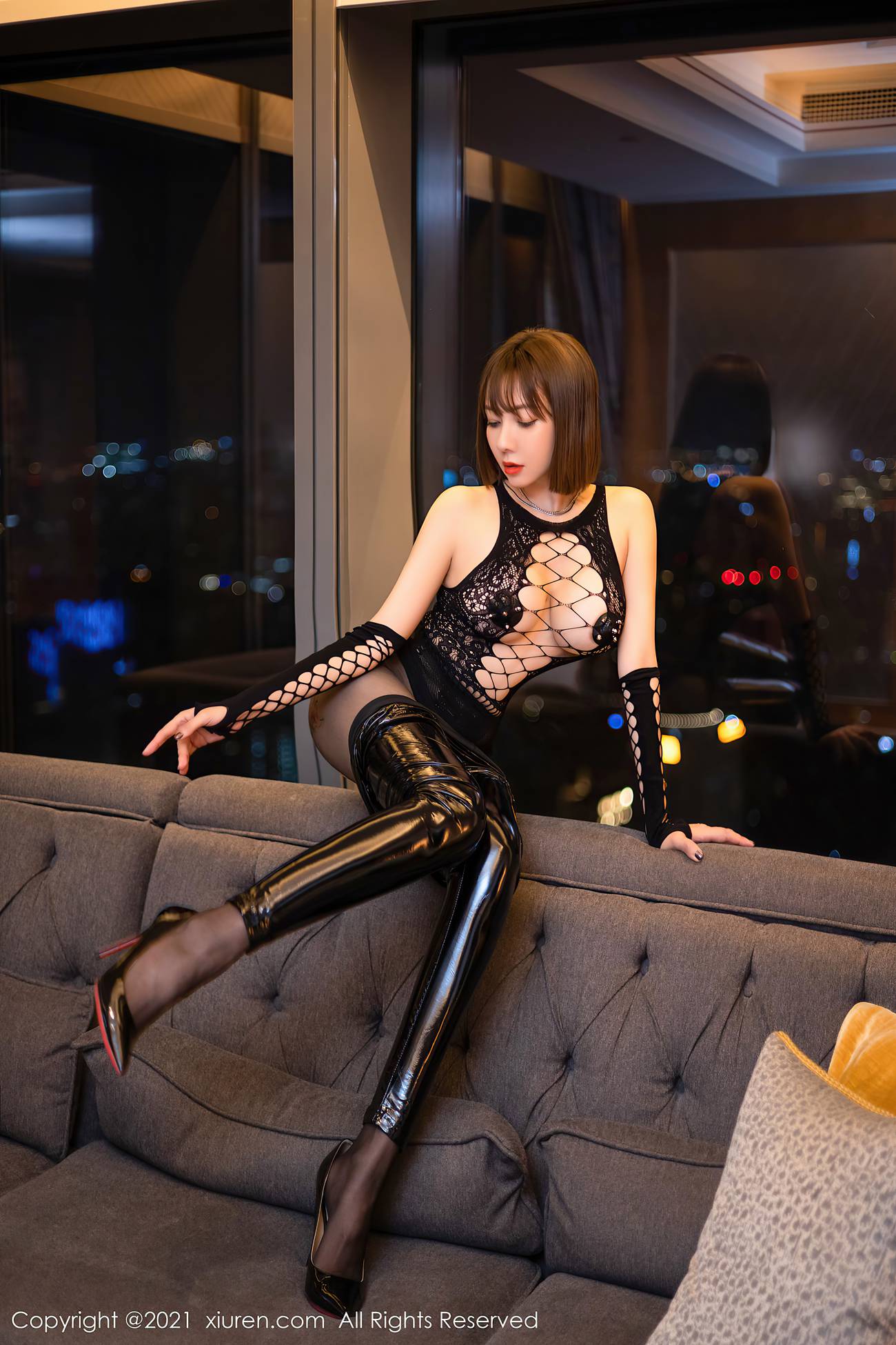 图片[37]-[Xiuren秀人网]2021.11.25 NO.4267 果儿Victoria[60+1P] – 速更版-美库