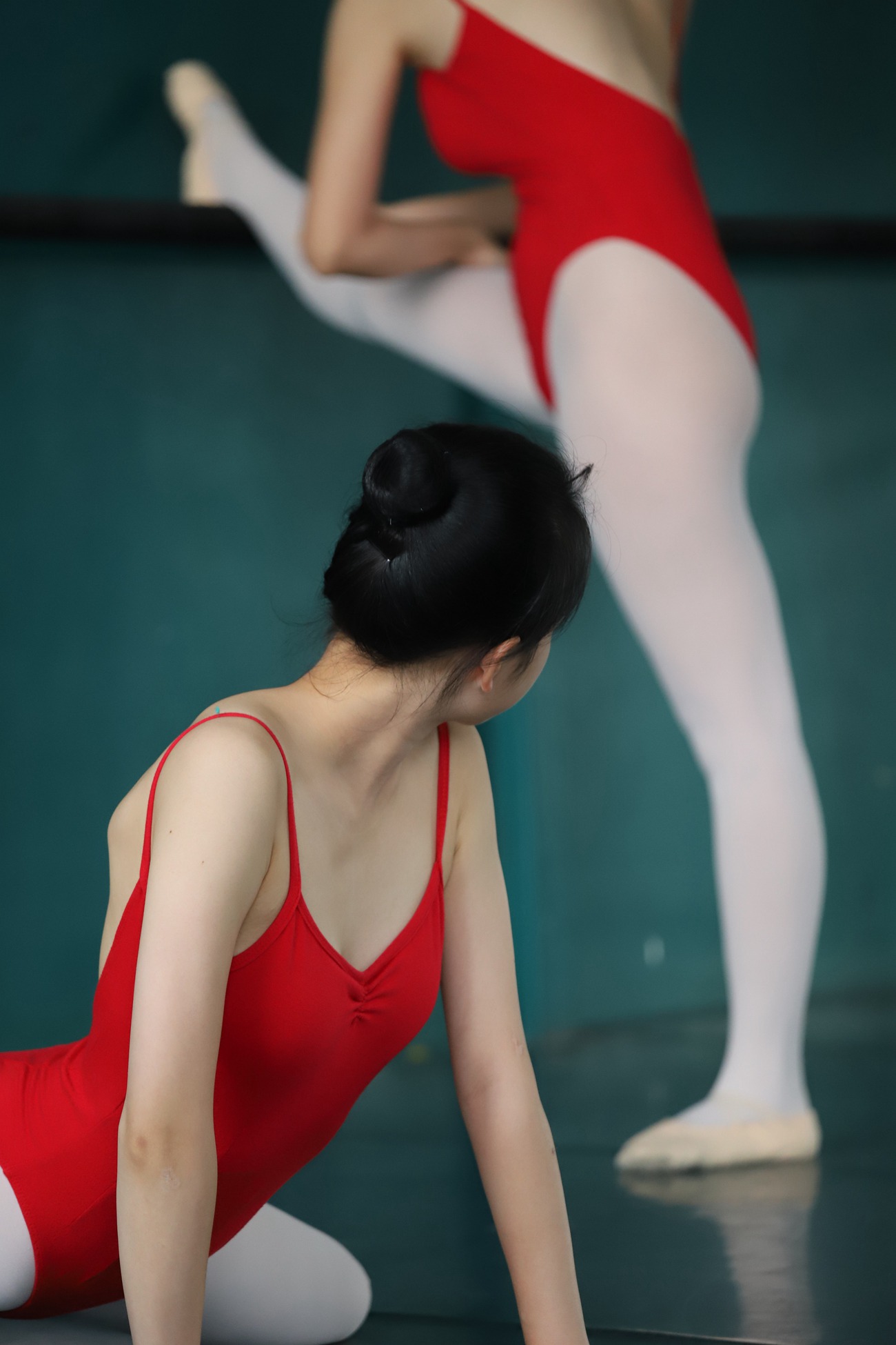 图片[17]-大西瓜爱牙膏-早期作品-W005 红色舞蹈服 001 [144P] – 速更版-美库