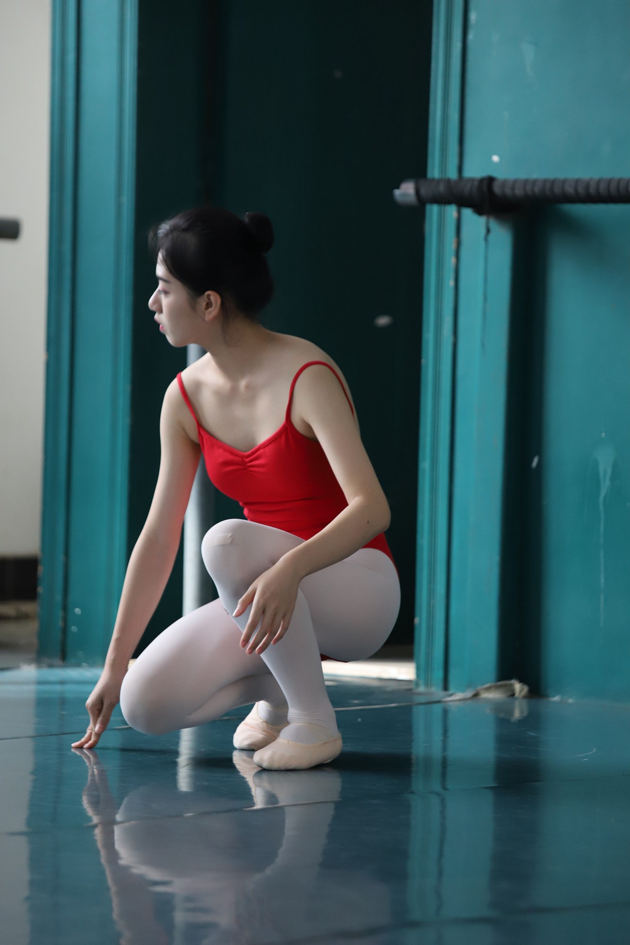 图片[19]-大西瓜爱牙膏-早期作品-W005 红色舞蹈服 002 [172P] – 速更版-美库