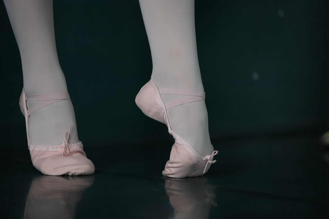 图片[23]-大西瓜爱牙膏-早期作品-W005 红色舞蹈服 003 [171P] – 速更版-美库