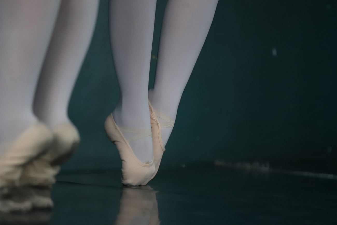 图片[29]-大西瓜爱牙膏-早期作品-W005 红色舞蹈服 003 [171P] – 速更版-美库