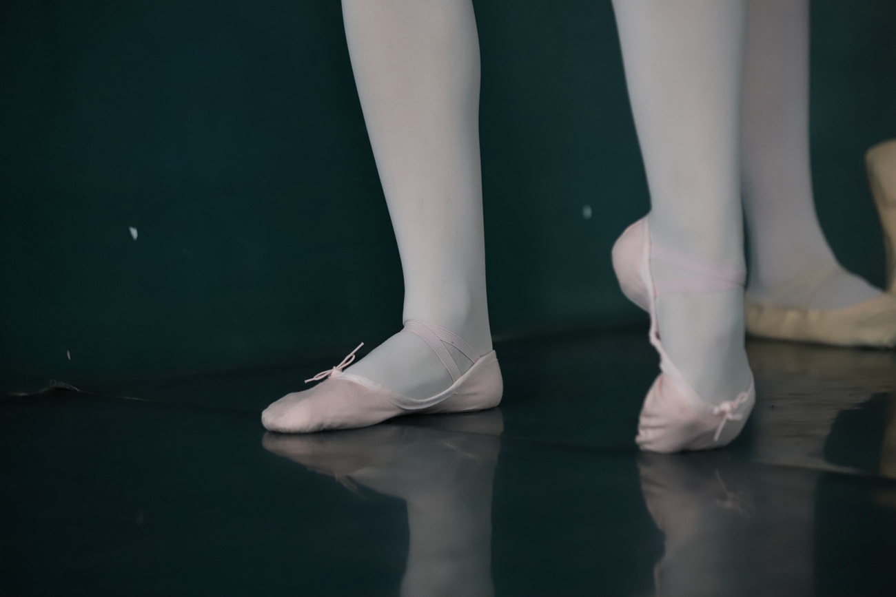 图片[40]-大西瓜爱牙膏-早期作品-W005 红色舞蹈服 003 [171P] – 速更版-美库