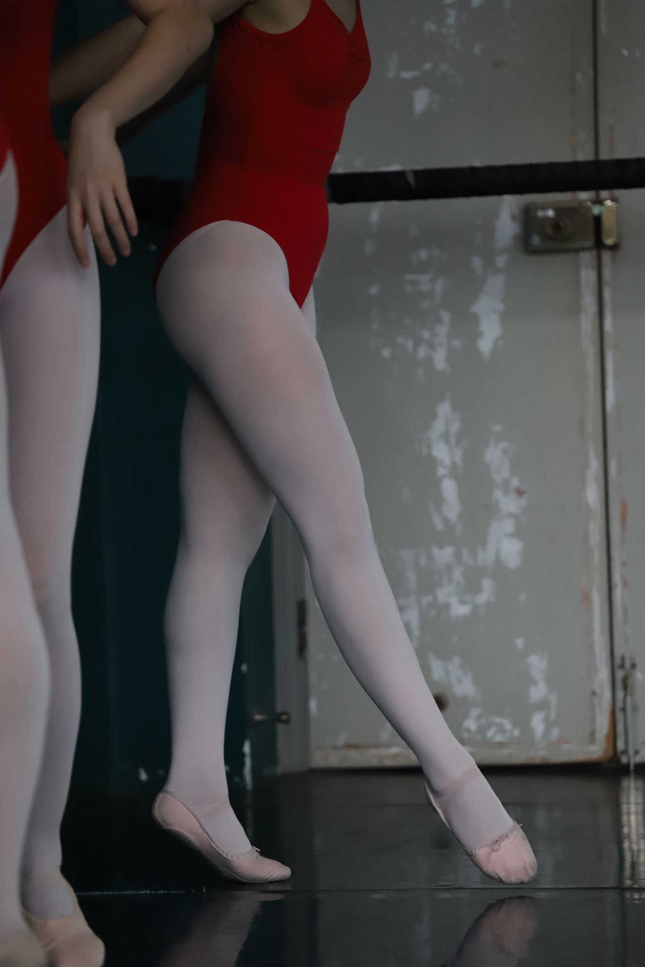 图片[43]-大西瓜爱牙膏-早期作品-W005 红色舞蹈服 003 [171P] – 速更版-美库