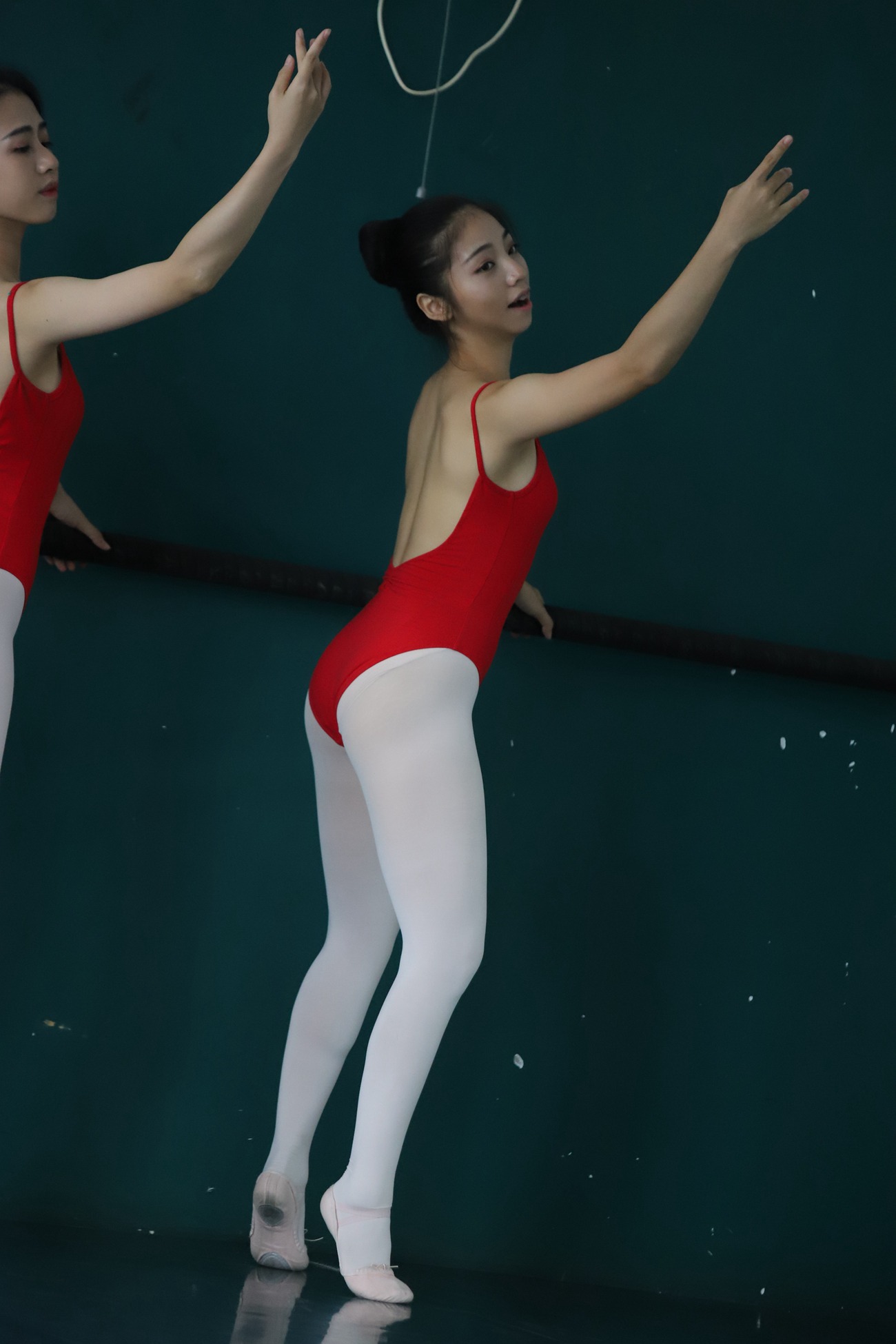 图片[124]-大西瓜爱牙膏-早期作品-W005 红色舞蹈服 004 [182P] – 速更版-美库