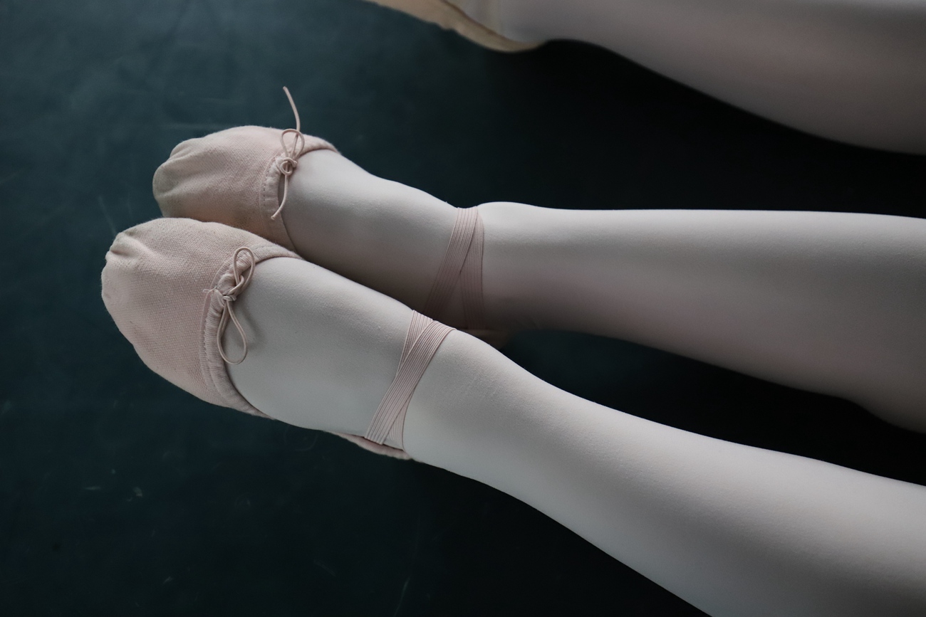 图片[120]-大西瓜爱牙膏-早期作品-W005 红色舞蹈服 003 [171P] – 速更版-美库