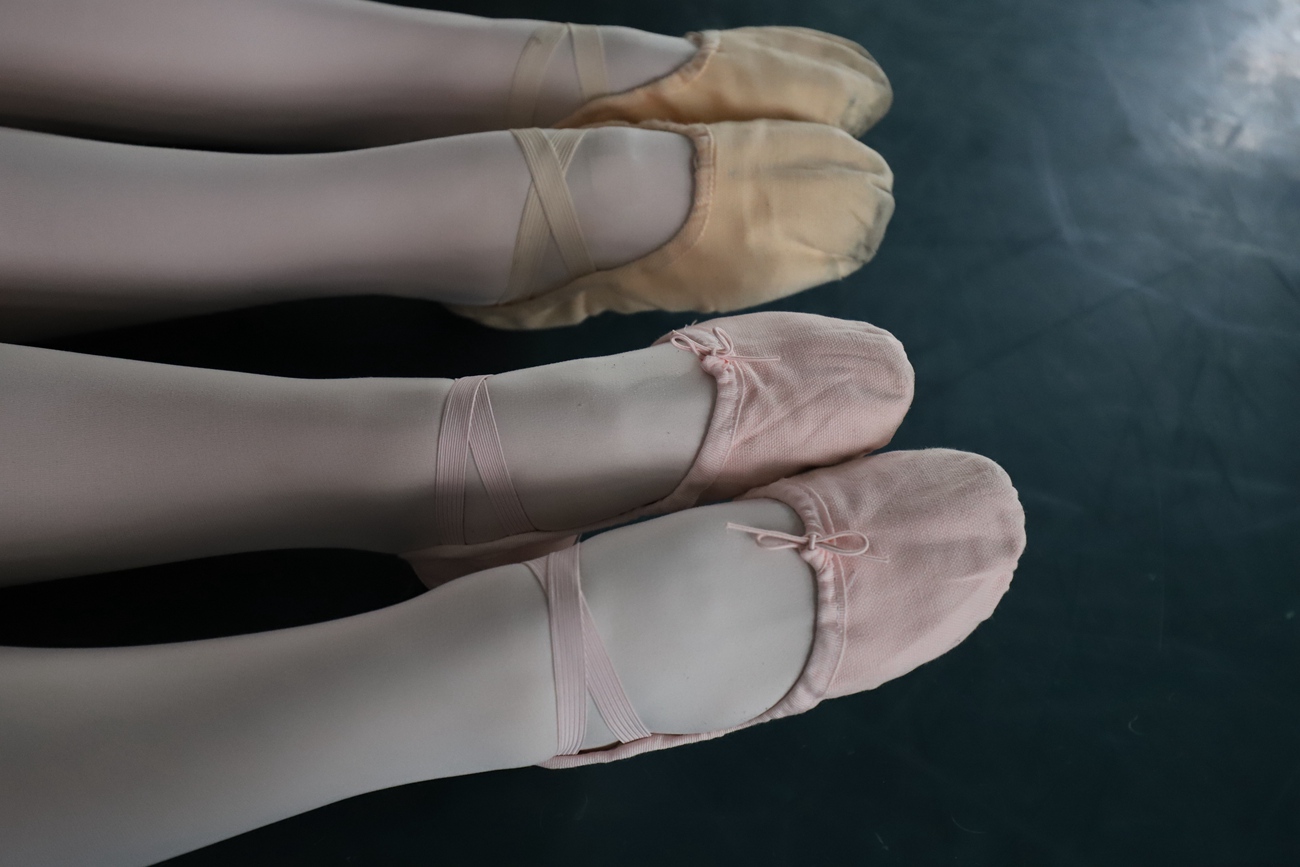 图片[132]-大西瓜爱牙膏-早期作品-W005 红色舞蹈服 003 [171P] – 速更版-美库