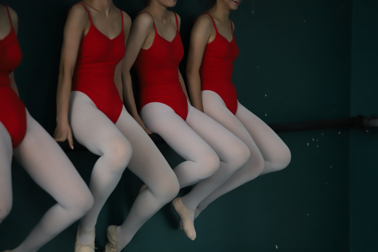 图片[157]-大西瓜爱牙膏-早期作品-W005 红色舞蹈服 002 [172P] – 速更版-美库