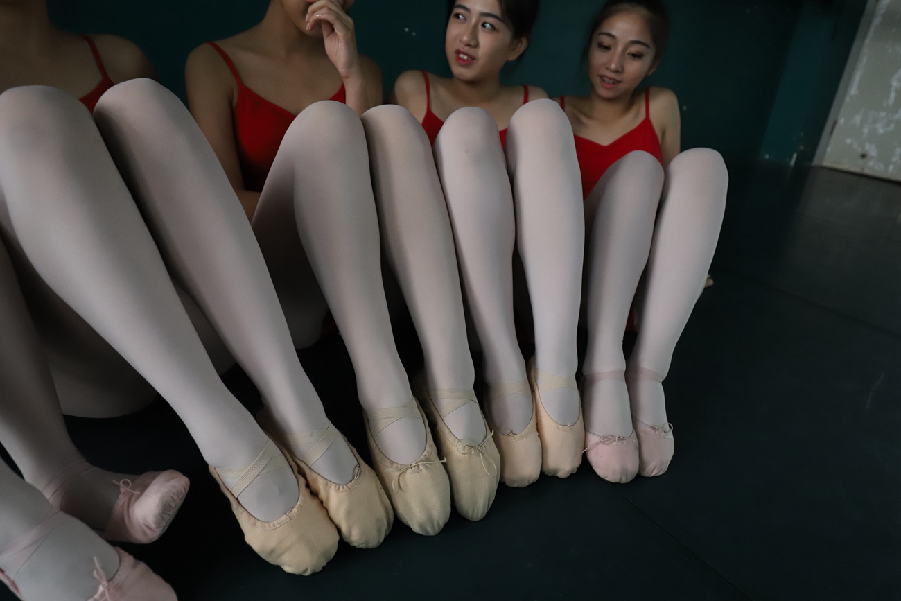 图片[145]-大西瓜爱牙膏-早期作品-W005 红色舞蹈服 003 [171P] – 速更版-美库