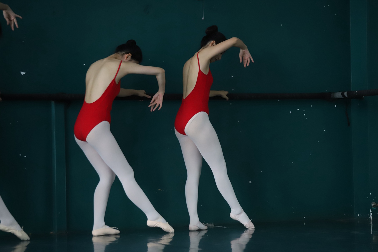 图片[151]-大西瓜爱牙膏-早期作品-W005 红色舞蹈服 004 [182P] – 速更版-美库