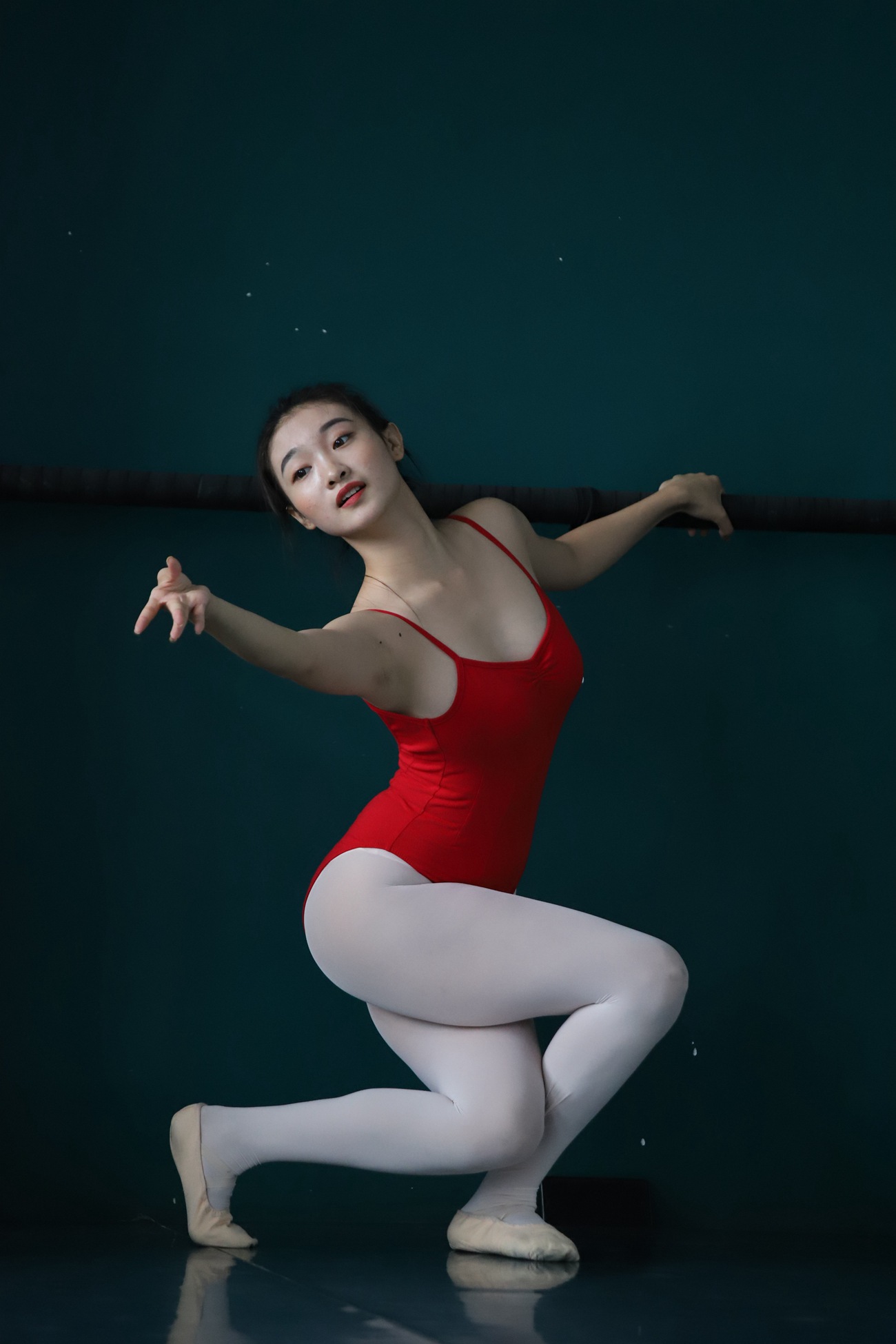 图片[170]-大西瓜爱牙膏-早期作品-W005 红色舞蹈服 004 [182P] – 速更版-美库