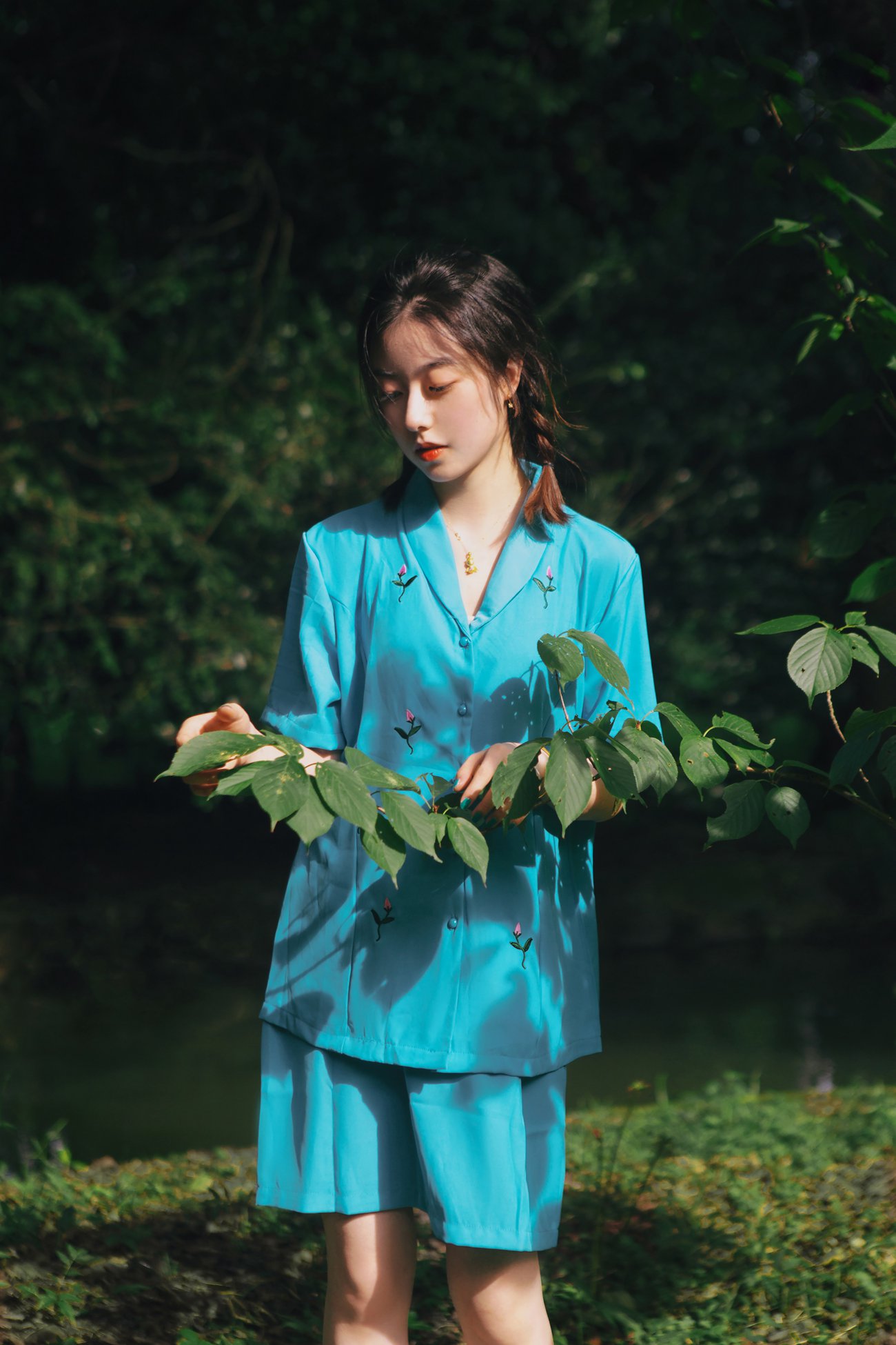 图片[7]-[YITUYU艺图语] 2020.12.18 夏日伊始 而光阴皎洁n [24P] – 速更版-美库