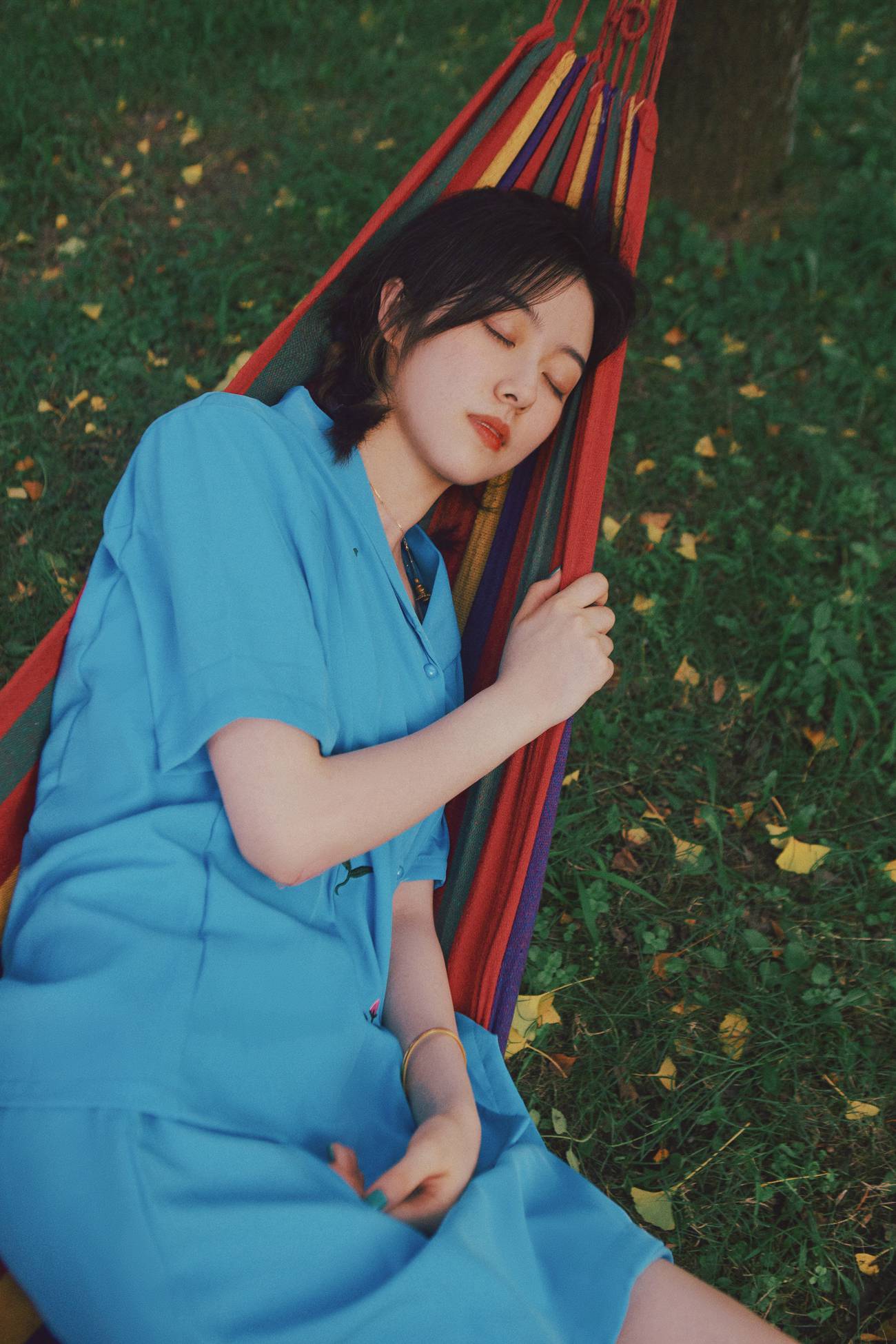 图片[23]-[YITUYU艺图语] 2020.12.18 夏日伊始 而光阴皎洁n [24P] – 速更版-美库