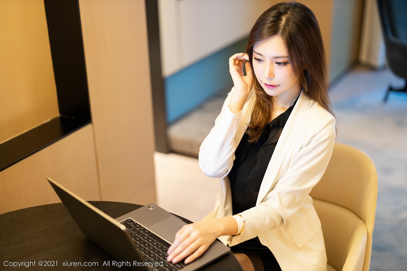 图片[16]-[Xiuren秀人网]2021.11.30 NO.4285 绮里嘉ula[68+1P／578MB] – 速更版-美库