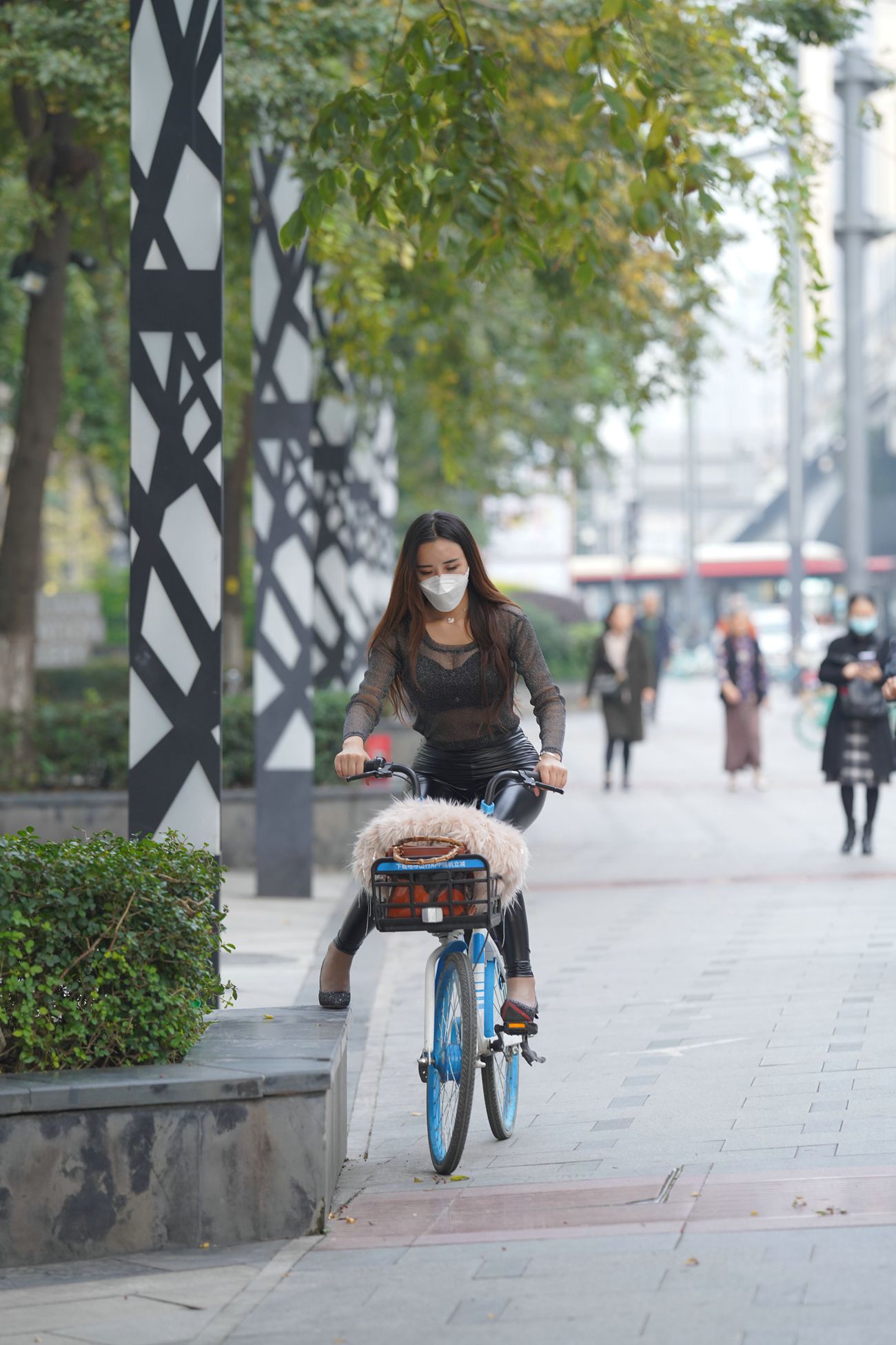 图片[68]-唯美街拍 NO.561 不必在乎我是谁 5 [93P] – 速更版-美库