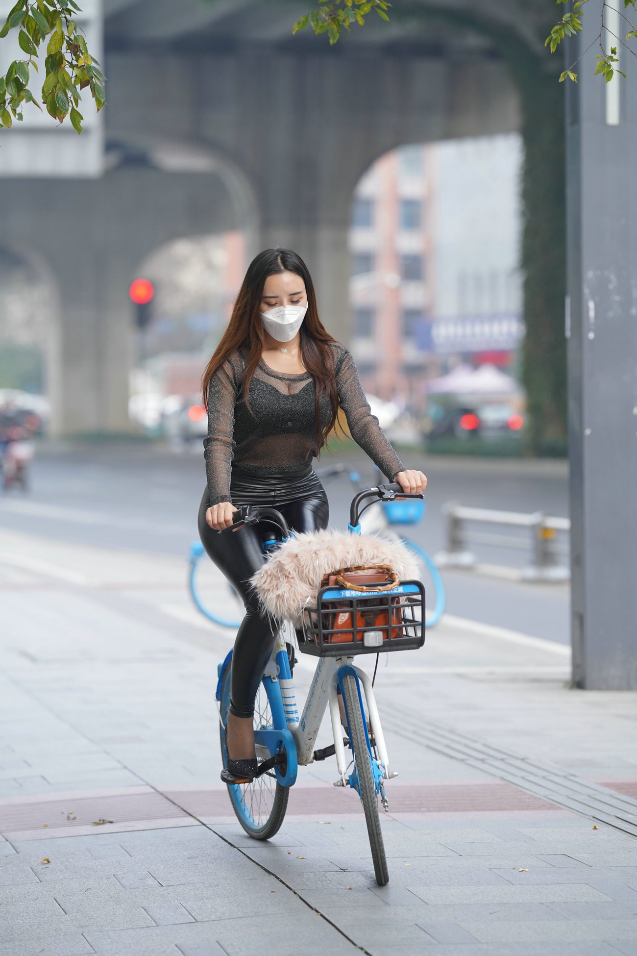 图片[75]-唯美街拍 NO.561 不必在乎我是谁 5 [93P] – 速更版-美库