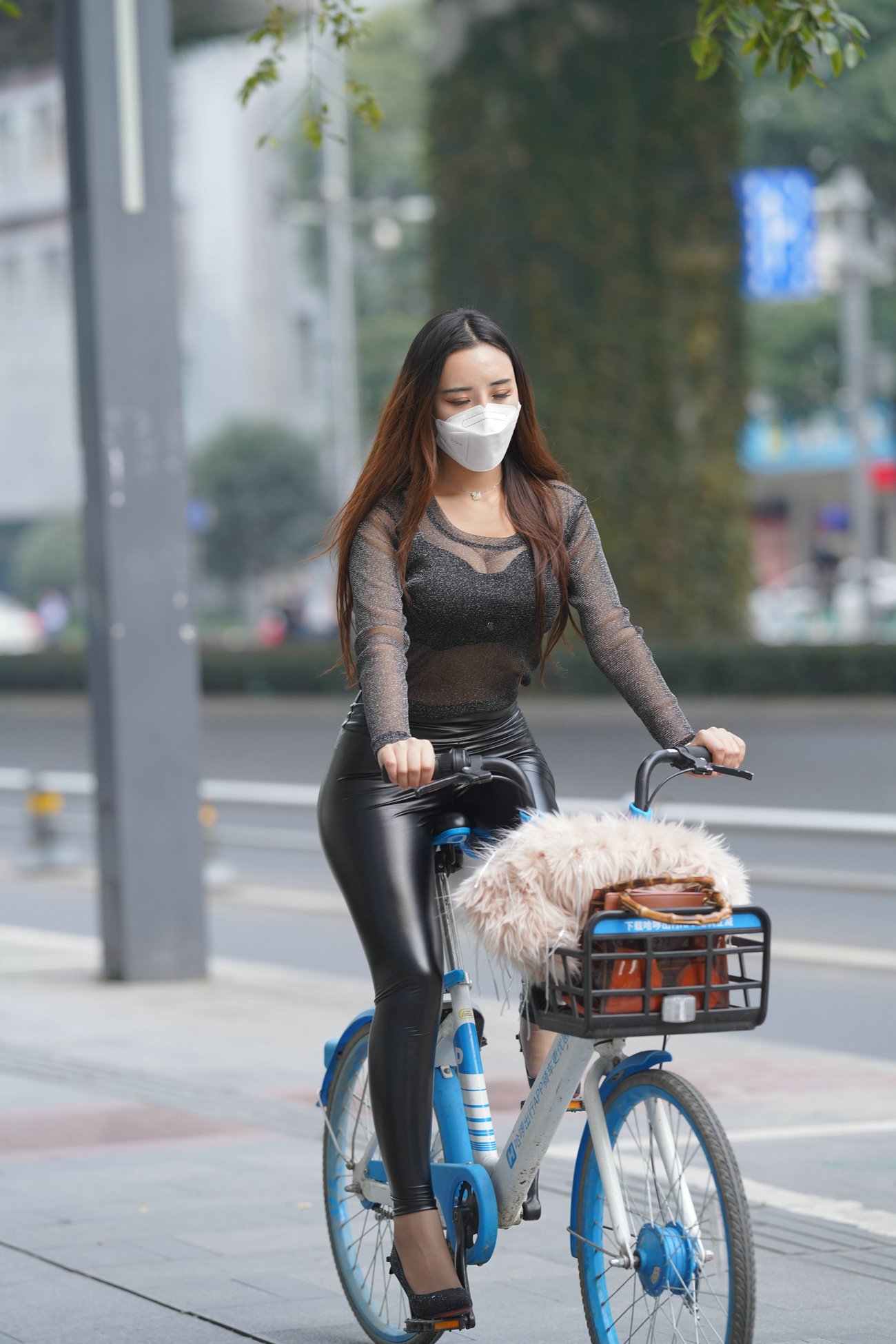 图片[78]-唯美街拍 NO.561 不必在乎我是谁 5 [93P] – 速更版-美库