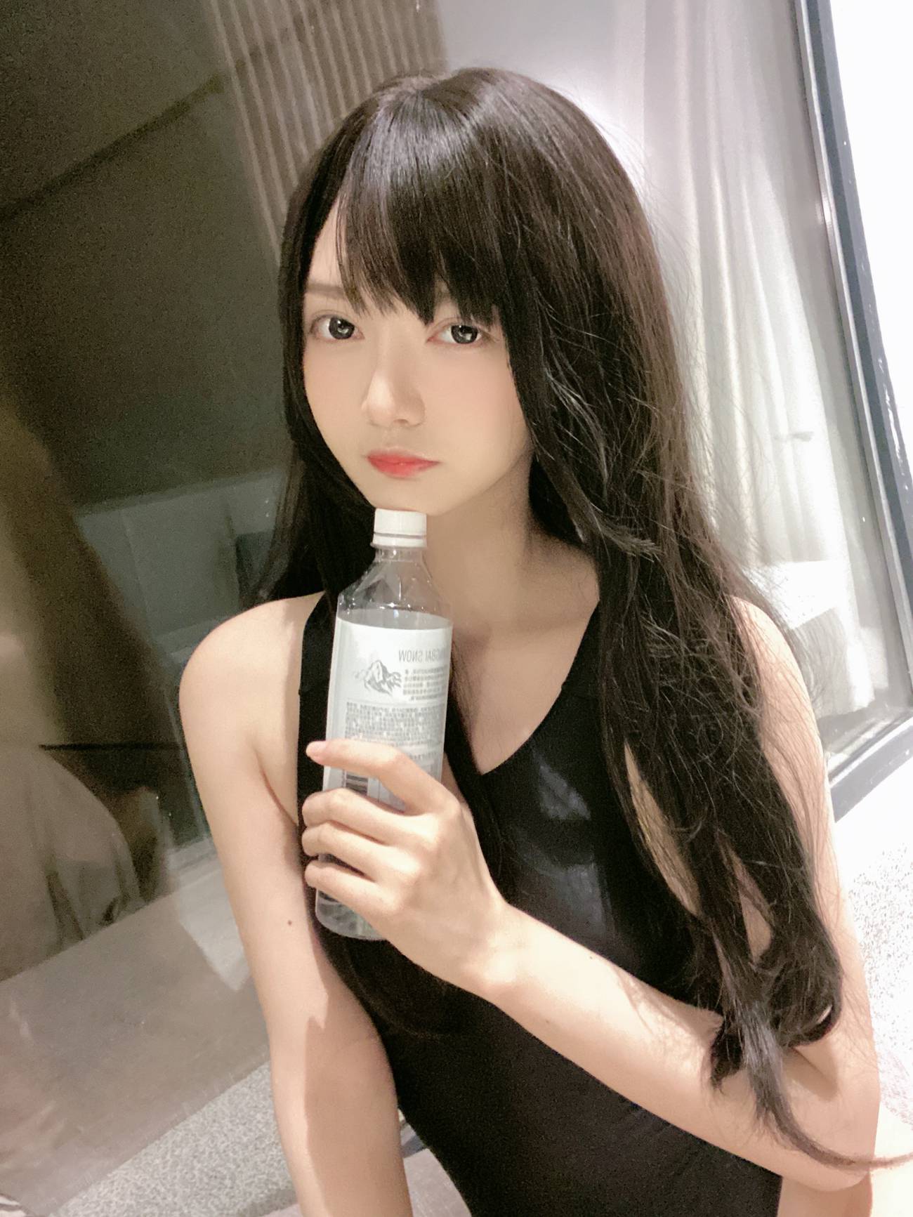 图片[53]-51酱 – 黑红泳装[72P] – 速更版-美库