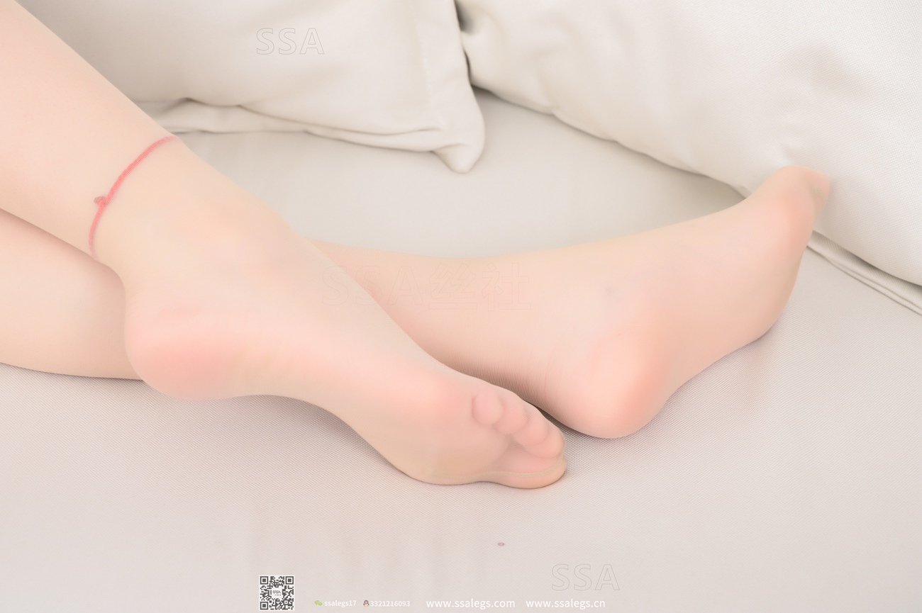 图片[136]-[SSA丝社]超清写真 NO.297 蜜桃笑容治愈系少女的肉丝袜毛衣裙(下)[143P] – 速更版-美库