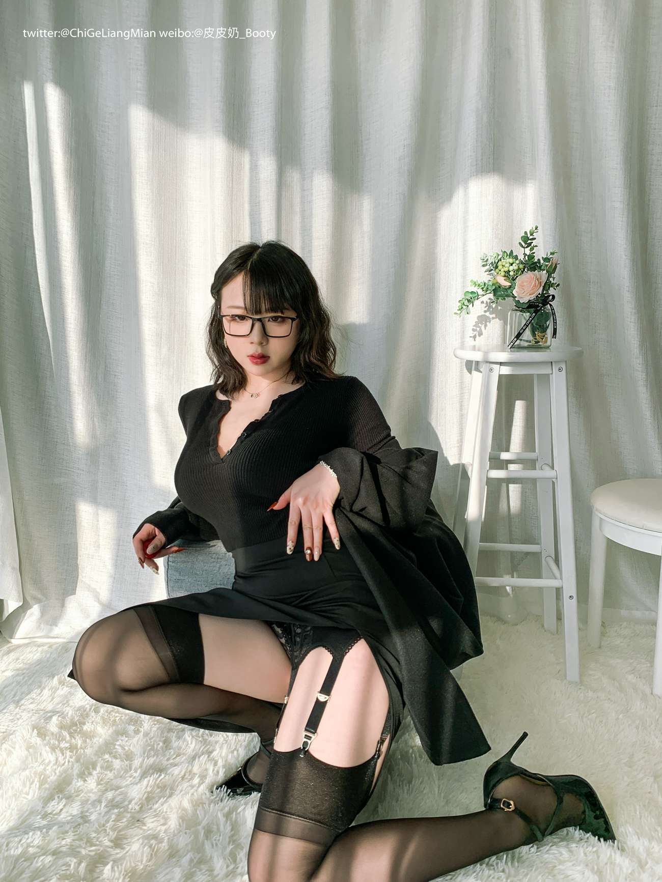 图片[12]-皮皮奶可可爱了啦 – 黑色OL[120P] – 速更版-美库