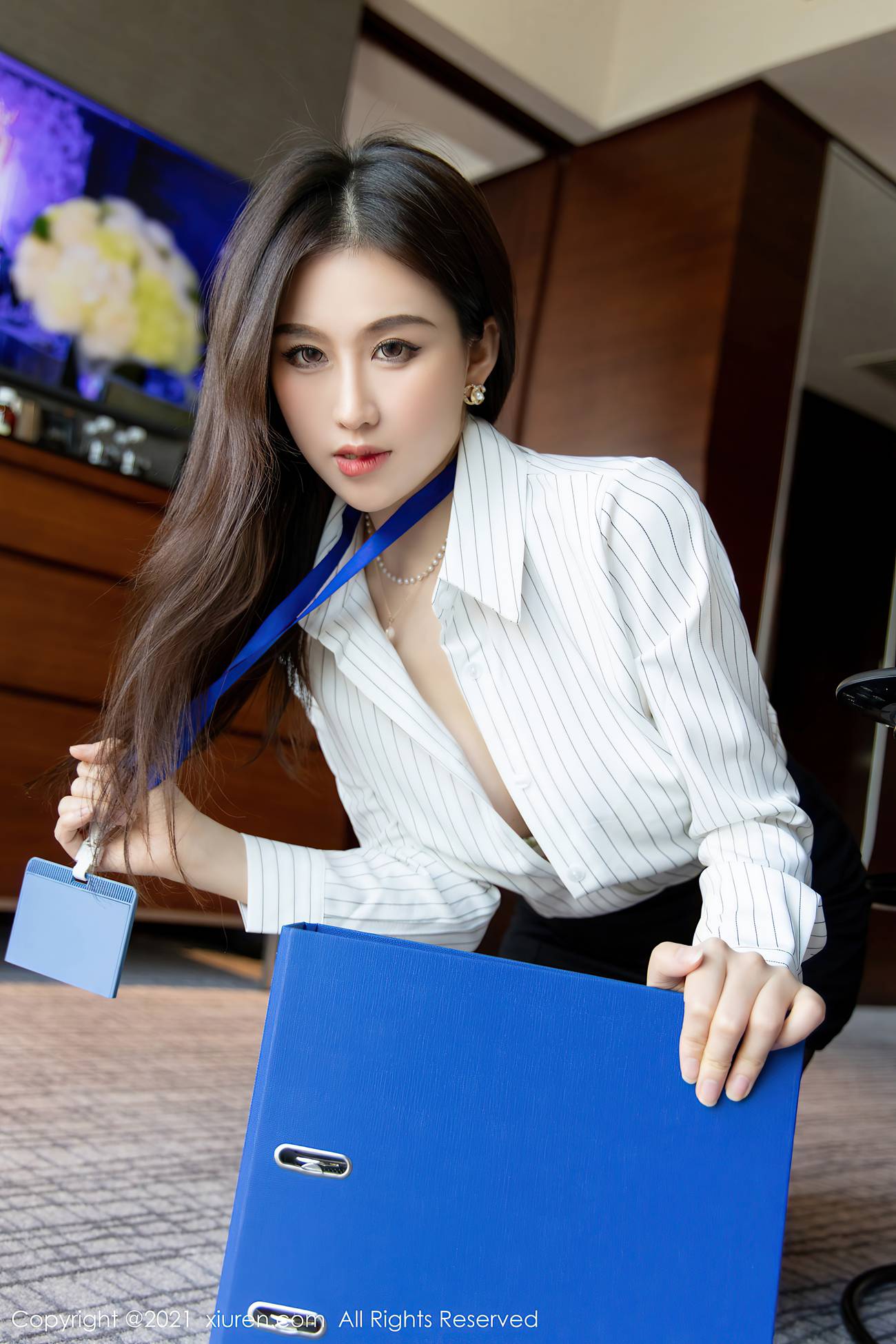 图片[18]-[Xiuren秀人网]2021.12.02 NO.4291 月音瞳[99+1P] – 速更版-美库