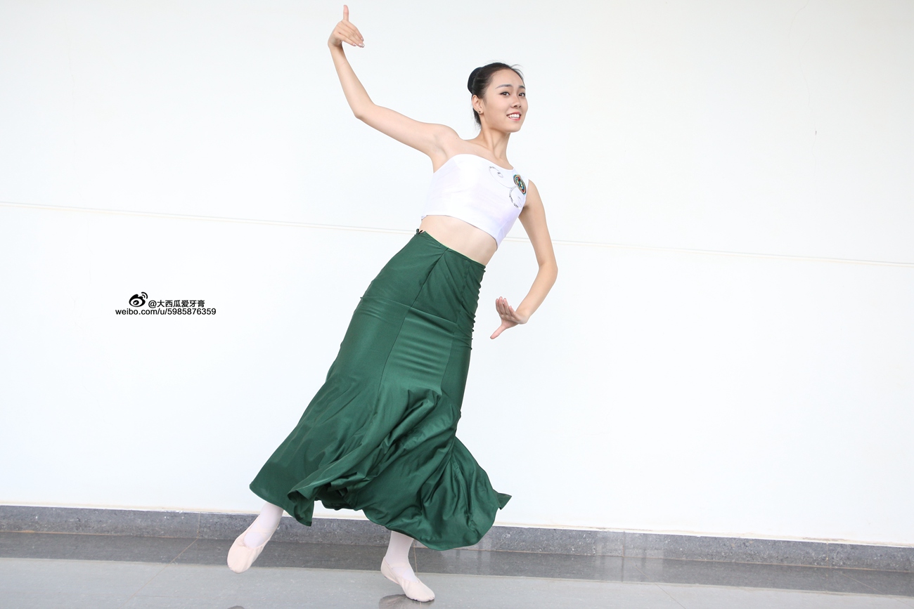 图片[13]-大西瓜爱牙膏-早期作品-W006 舞蹈家1-文君 绿裙 [233P] – 速更版-美库