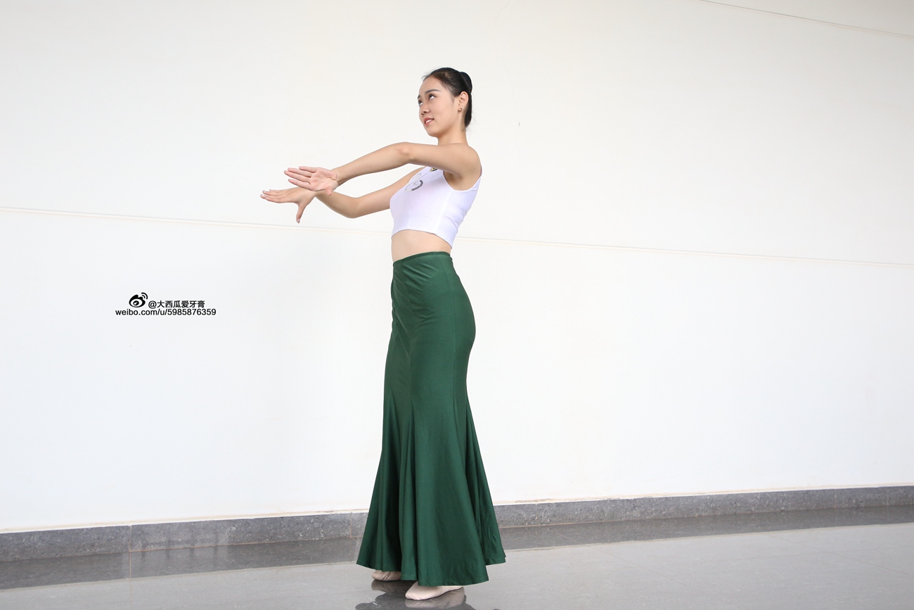 图片[24]-大西瓜爱牙膏-早期作品-W006 舞蹈家1-文君 绿裙 [233P] – 速更版-美库