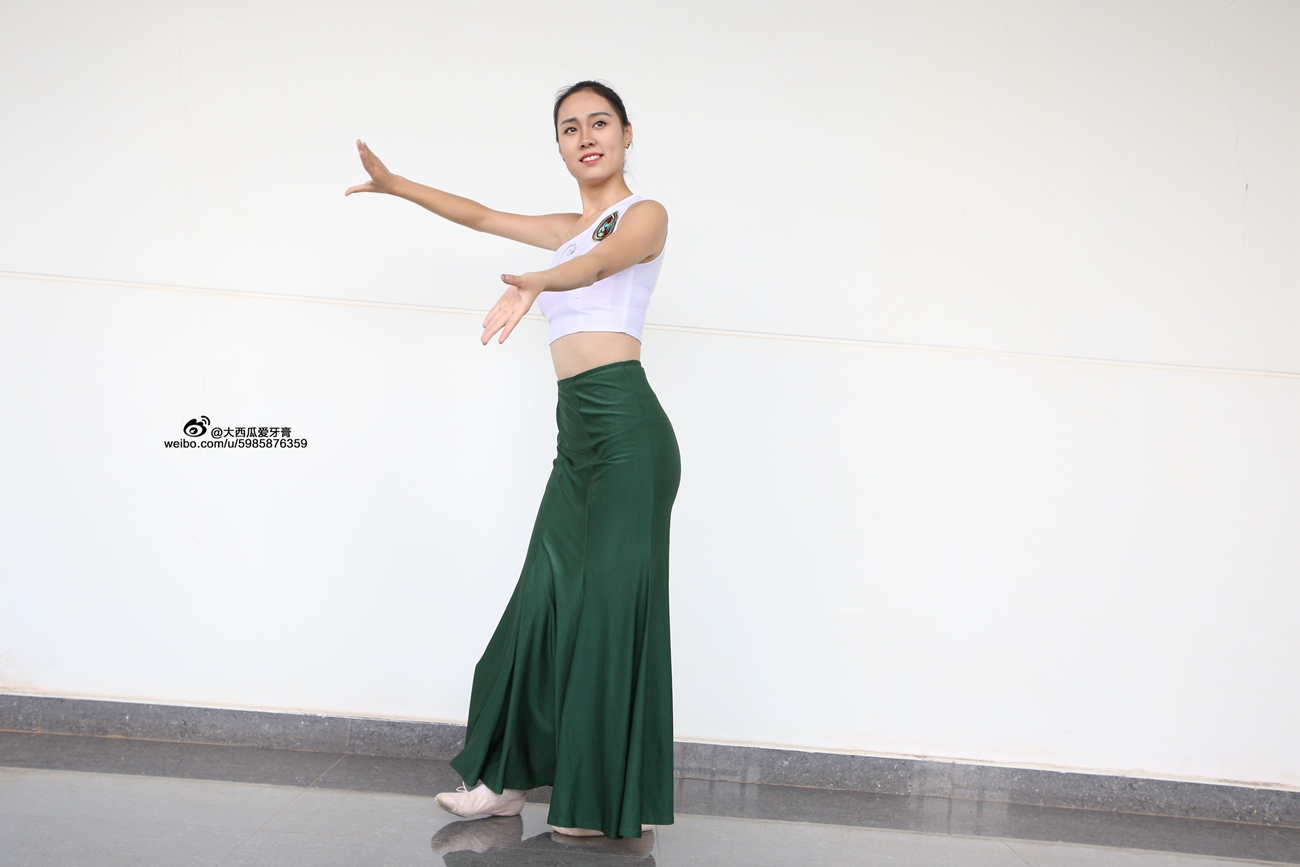 图片[31]-大西瓜爱牙膏-早期作品-W006 舞蹈家1-文君 绿裙 [233P] – 速更版-美库