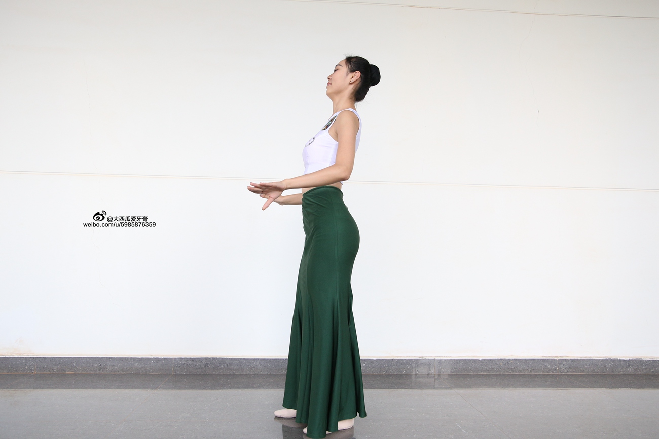 图片[52]-大西瓜爱牙膏-早期作品-W006 舞蹈家1-文君 绿裙 [233P] – 速更版-美库