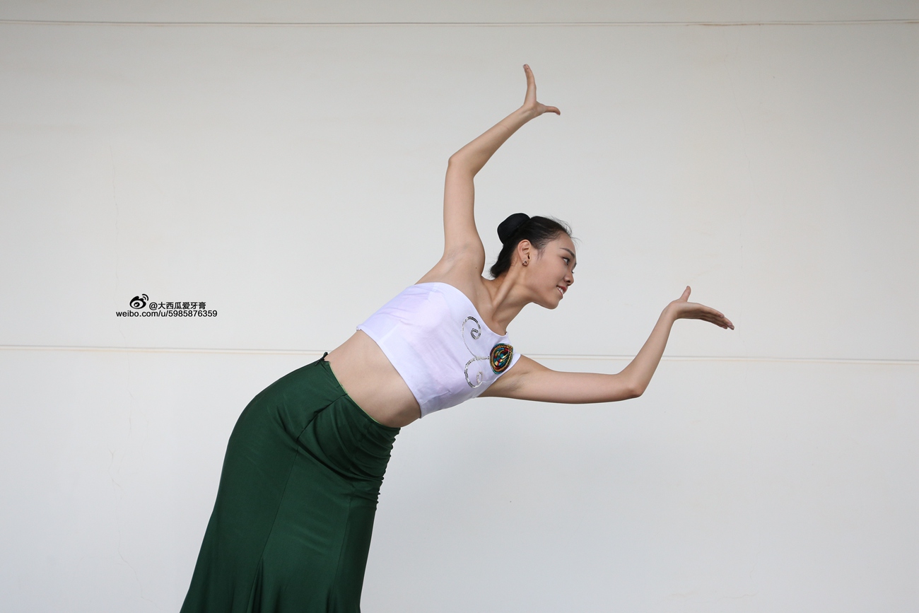 图片[58]-大西瓜爱牙膏-早期作品-W006 舞蹈家1-文君 绿裙 [233P] – 速更版-美库