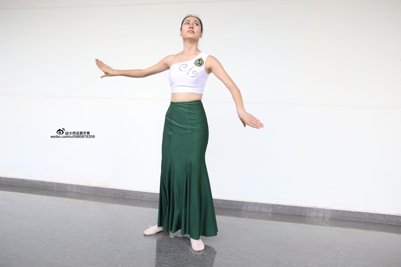 图片[63]-大西瓜爱牙膏-早期作品-W006 舞蹈家1-文君 绿裙 [233P] – 速更版-美库